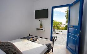 Villa Jenny Stylianou By Aroura Homes